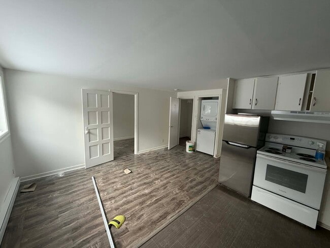 Photo - 7 Bennett Ave Unité 2