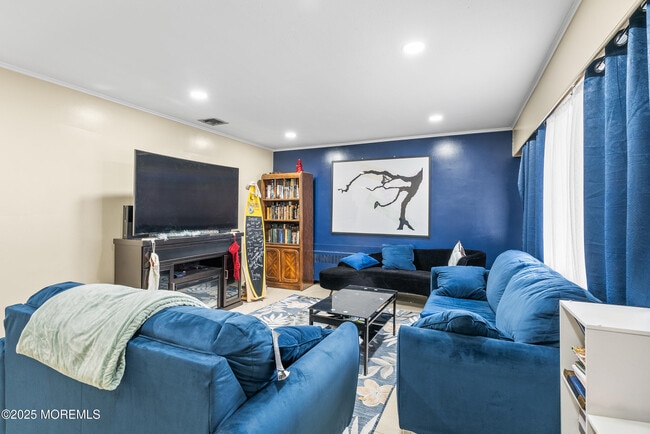 Photo - 128 Beechwood Ave