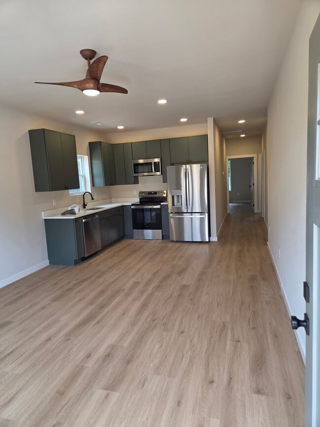 Photo - 5724 Wallwood Rd Unit 5724 Wallwood Rd