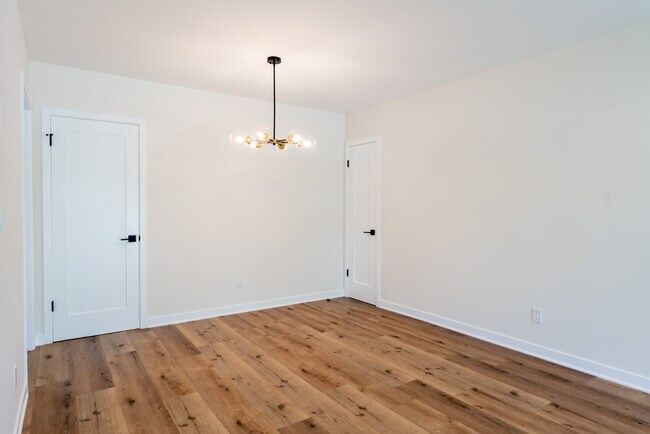 Photo - 1319 Havenhurst Dr