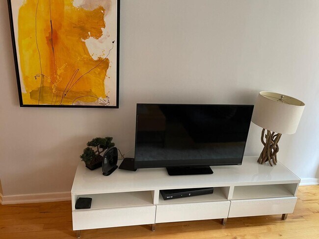 Photo - 40 E 9th St Unit 805