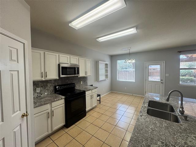 Photo - 1705 River Oaks Dr