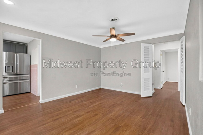 Photo - 2050 Goodale Ave