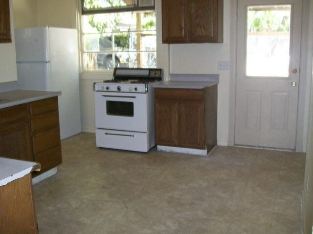 Photo - 155 S Hawkes Ct