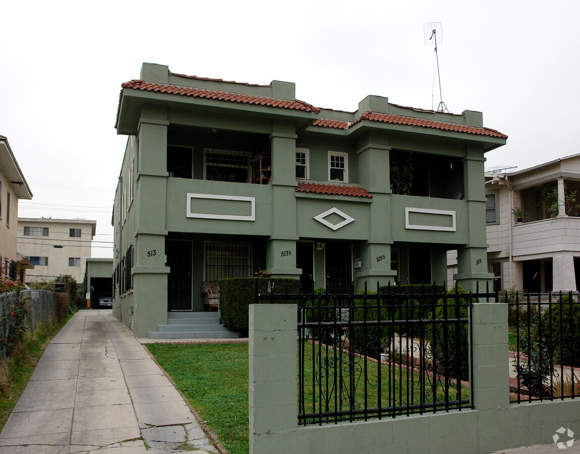 Photo - 513 N Heliotrope Dr