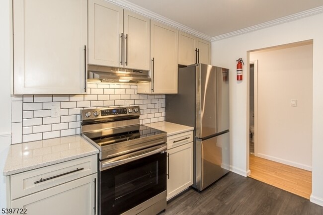 Photo - 530 Park Ave Unit 214