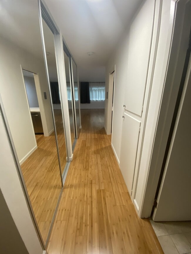 Building Photo - 3750 Harrison St Rental