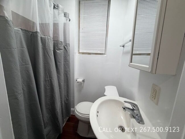 Photo - 729 N 43rd St Unit 1