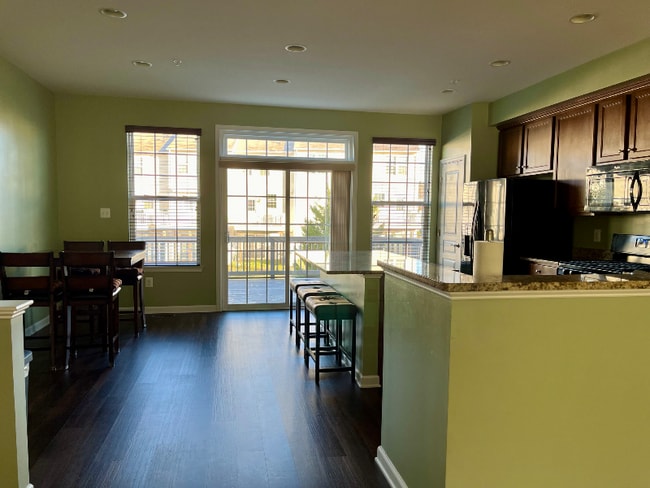 Photo - 23141 Foxglove Way