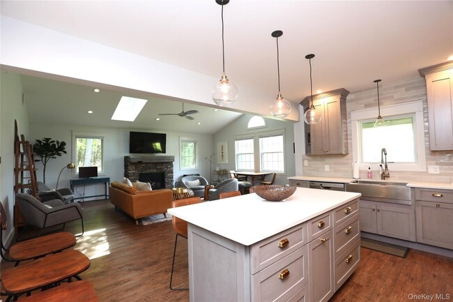 Photo - 36 Northwoods Rd