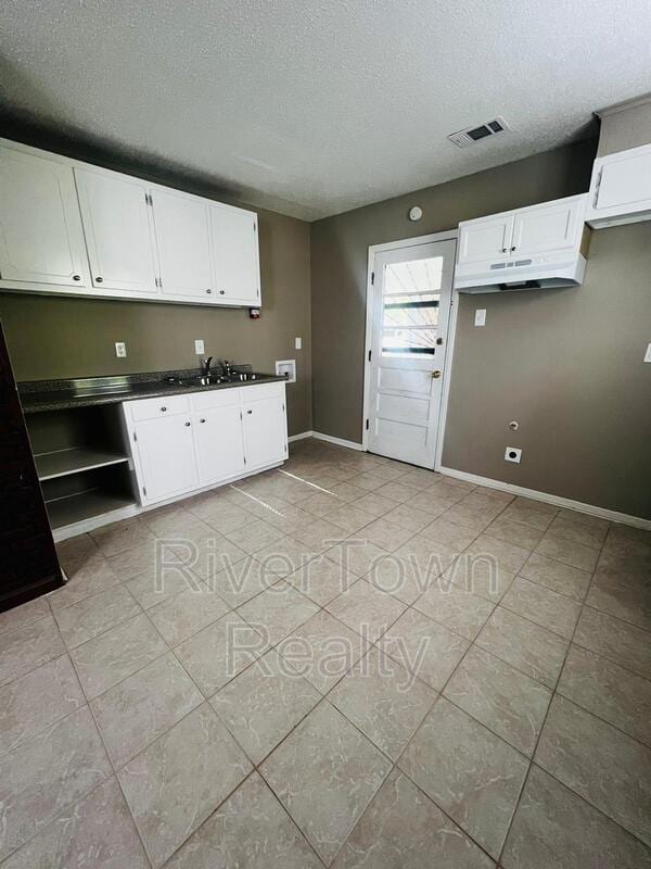 Photo - 4180 Kerwin Dr