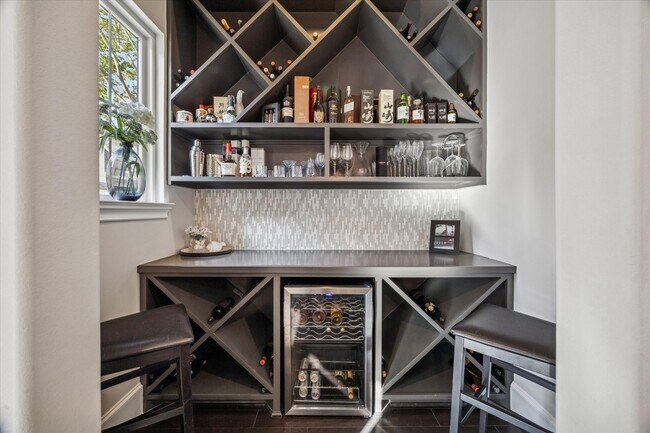 Photo - 618 Pink Azalea Trail