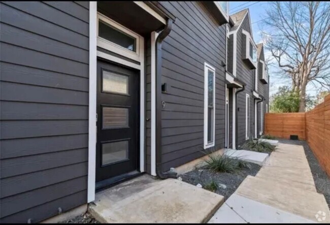 Building Photo - 4407 Buena Vista St Rental