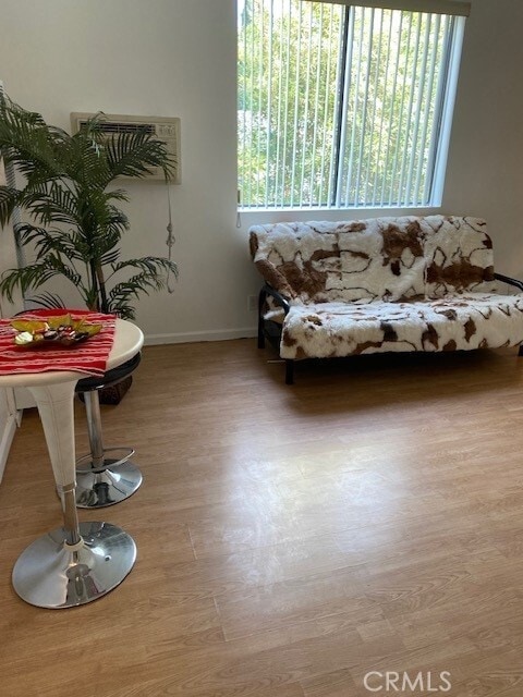 Photo - 1943 Vista Del Mar Ave Unit 4