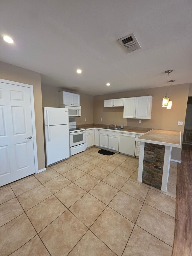 Photo - 901 Crow Mountain Rd Unit A