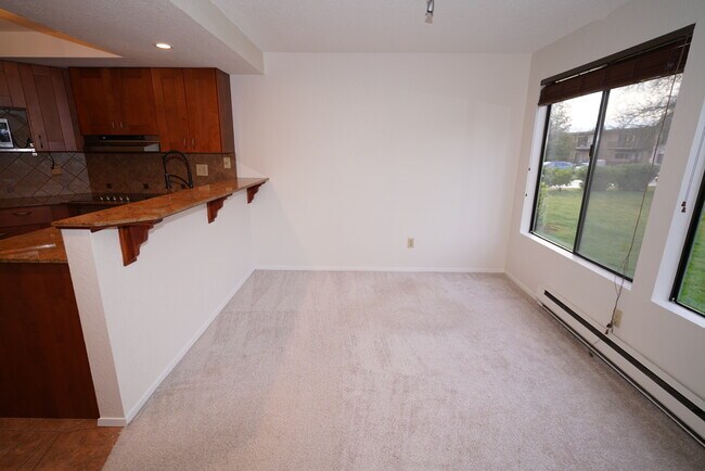 Photo - 11104 NE 68th St Unit A104