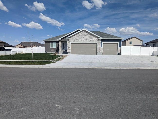 Photo - 171 S Mustang Ridge House
