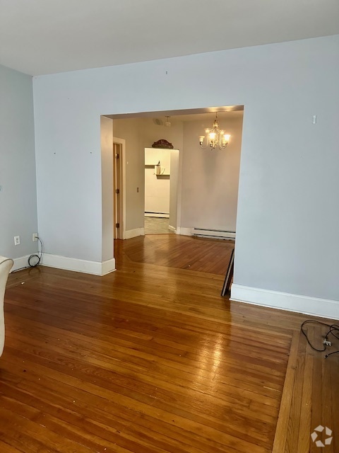 Building Photo - 15 Jenkins St Unit 1st floor Rental