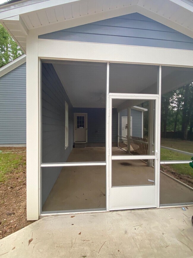 Photo - 7709 Bass Ridge Trail