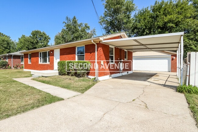 Building Photo - 7215 Earl Dr