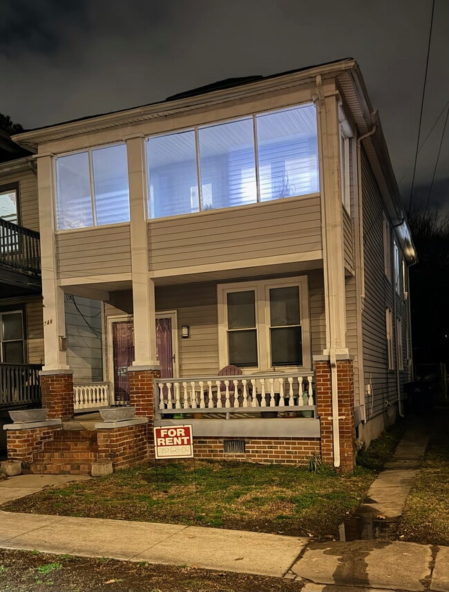 Photo - 748 E 28th St Unit 1