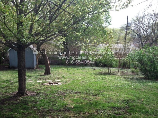 Photo - 409 SW Madison St