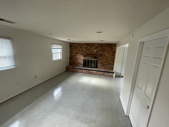 Photo - 2652 Falmouth Ct