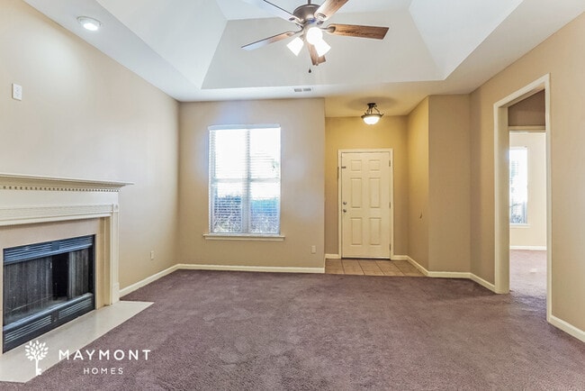 Photo - 1120 Washington Dr