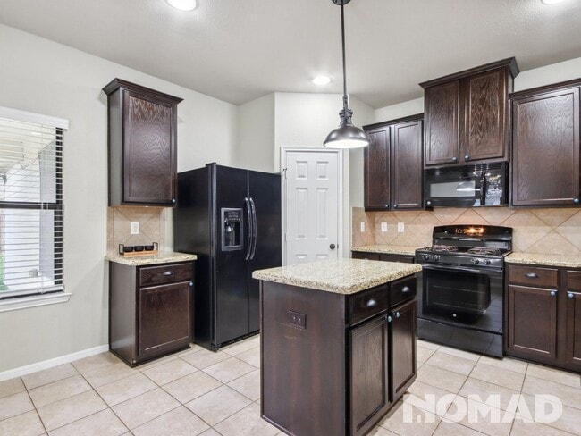 Photo - 2331 Grey Reef Dr