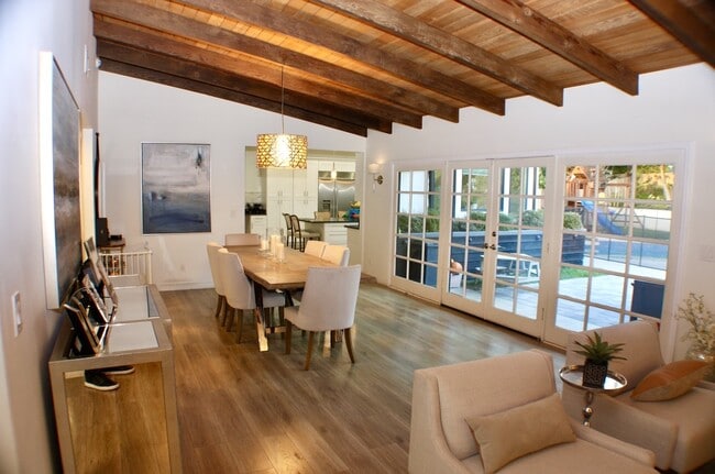 Photo - 4820 Abbeyville Ave