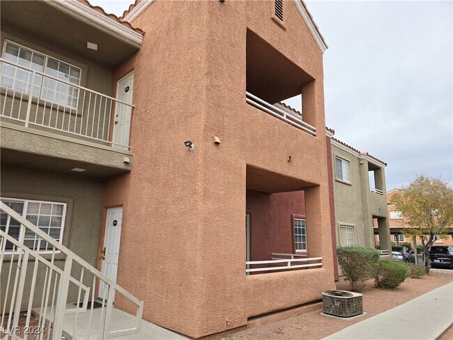 Photo - 4730 E Craig Rd Condo Unit 1018