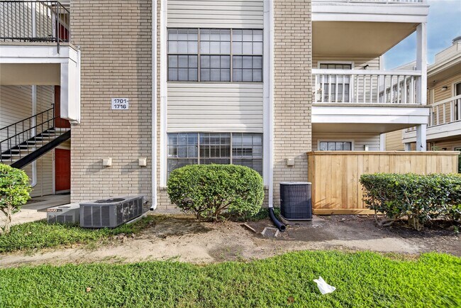 Photo - 2750 Holly Hall St Unit 1706