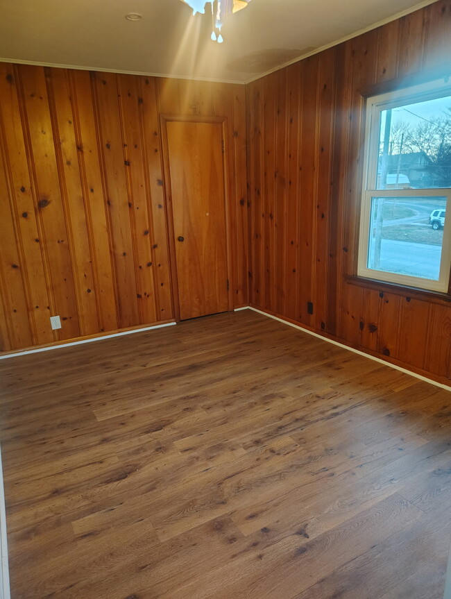 Photo - 1120 Metropolis St Unit 2