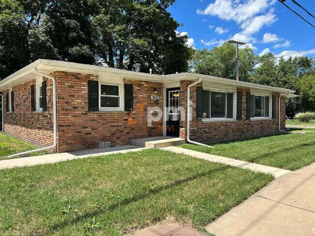 Photo - 3010-3012 Willowcreek Rd Condo Unit 3012 Willowcreek Rd