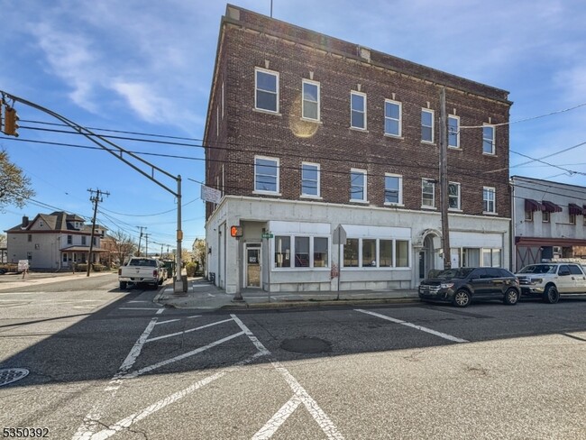 Photo - 154 Hudson St Apartment Unit 1