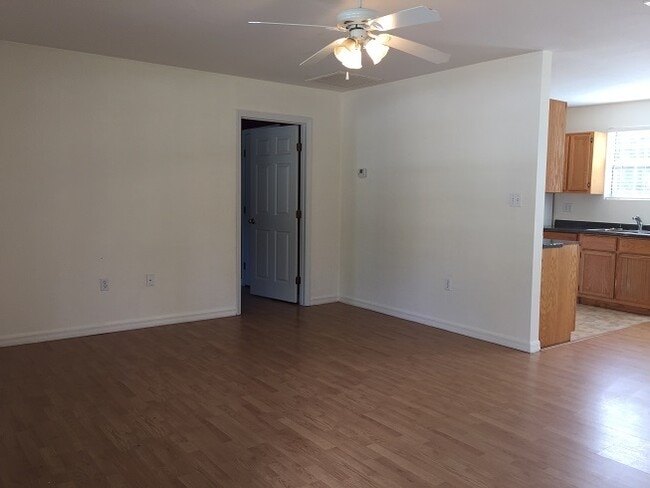 Photo - 1102 NE 16th Ave