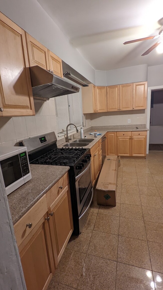 Photo - 2846 S Union Ave