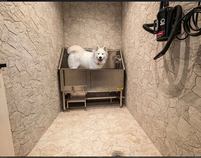 Photo - 1722-1744 Springfield Ave