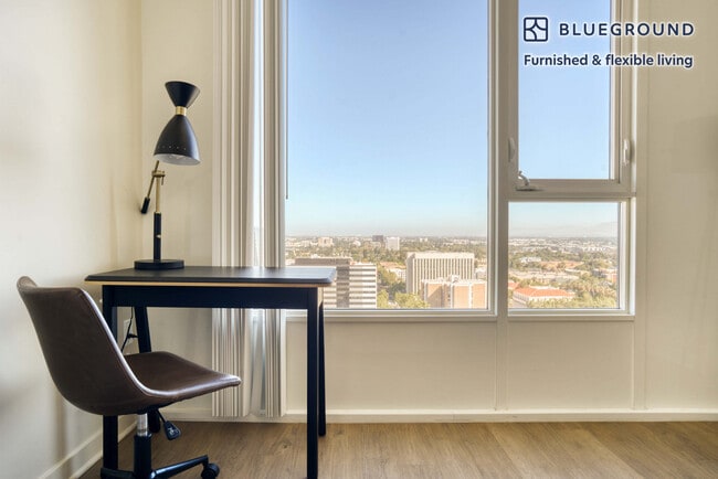 1 S Market St Unit SI FL22-ID805