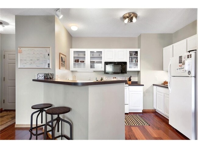 660 N 2nd St Unit 305