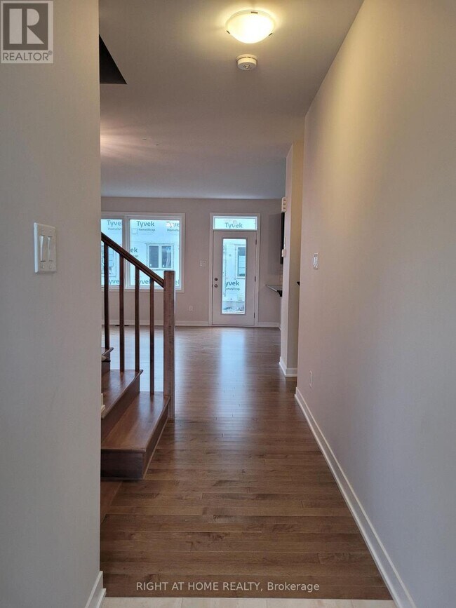 Photo - 12 Focality Cres