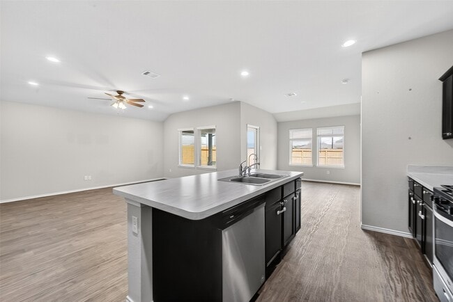 Building Photo - 20926 Belmont Village Wy