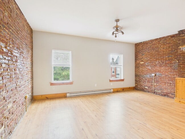 Photo - 262 North St Unit Apt 3
