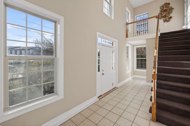 200 Maple Ave Unit SI FL2-ID1533633P