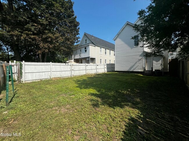 Photo - 21 Grove Pl