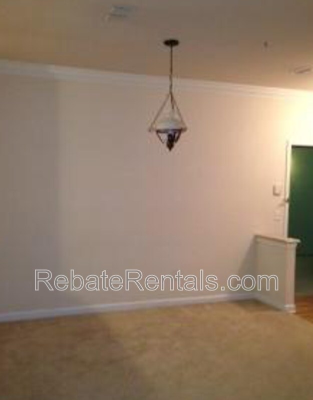 Photo - 8290 Gate Pkwy W Unit 403
