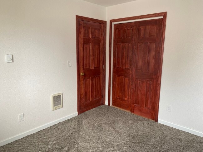 Photo - 404 W 5th Ave Unit 01