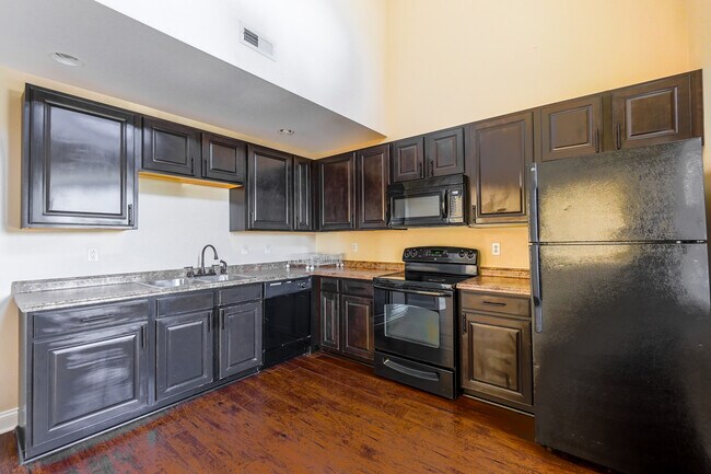 Photo - 403 Treyson Ln Unidad 403