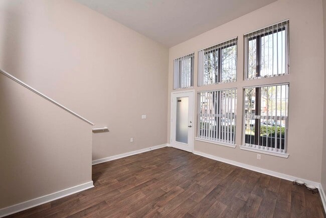 Photo - Russellville Commons