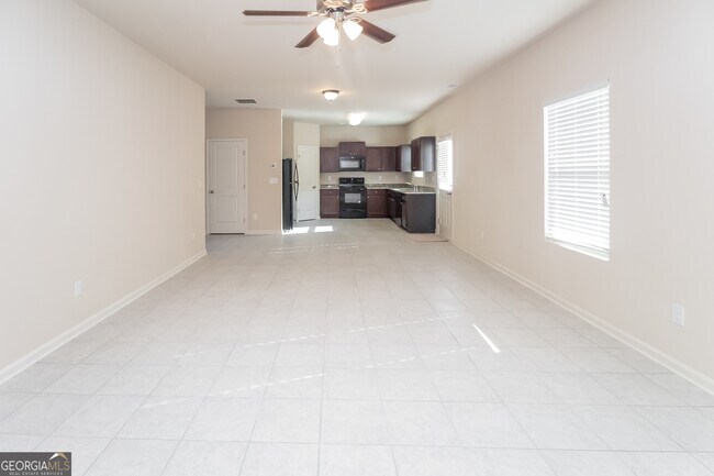 Photo - 355 Sunflower Ln